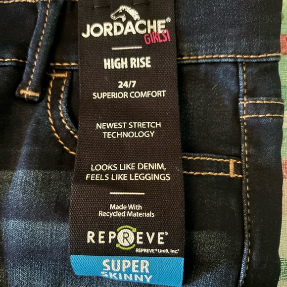 NWT girls Jordach Jeans - Picture 2 of 3